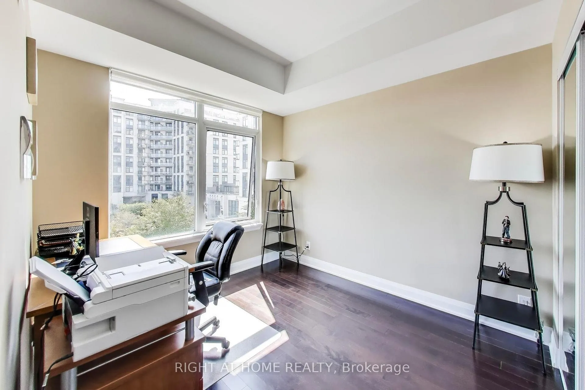 Photo 13 of Unit 317, 12 Woodstream Boulevard, Vaughan, Vaughan Grove — HOMEH