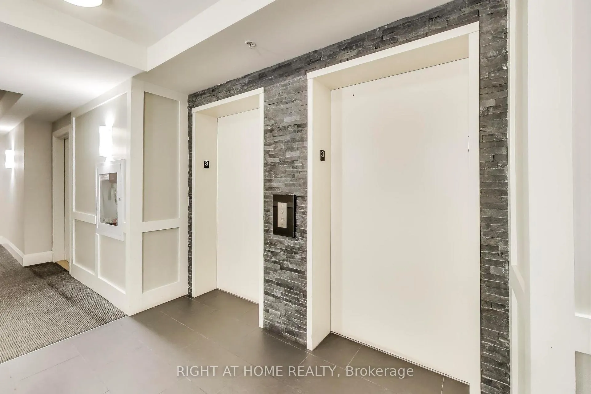 Photo 22 of Unit 317, 12 Woodstream Boulevard, Vaughan, Vaughan Grove — HOMEH