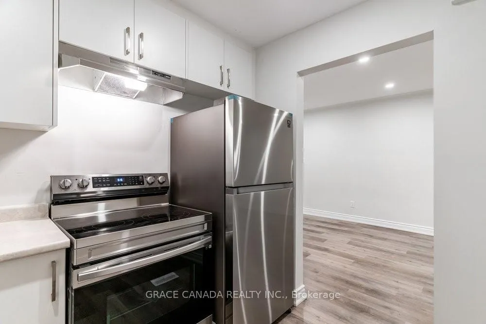 Photo 7 of Unit B, 598 Upper James Street, Hamilton, Southam — HOMEH