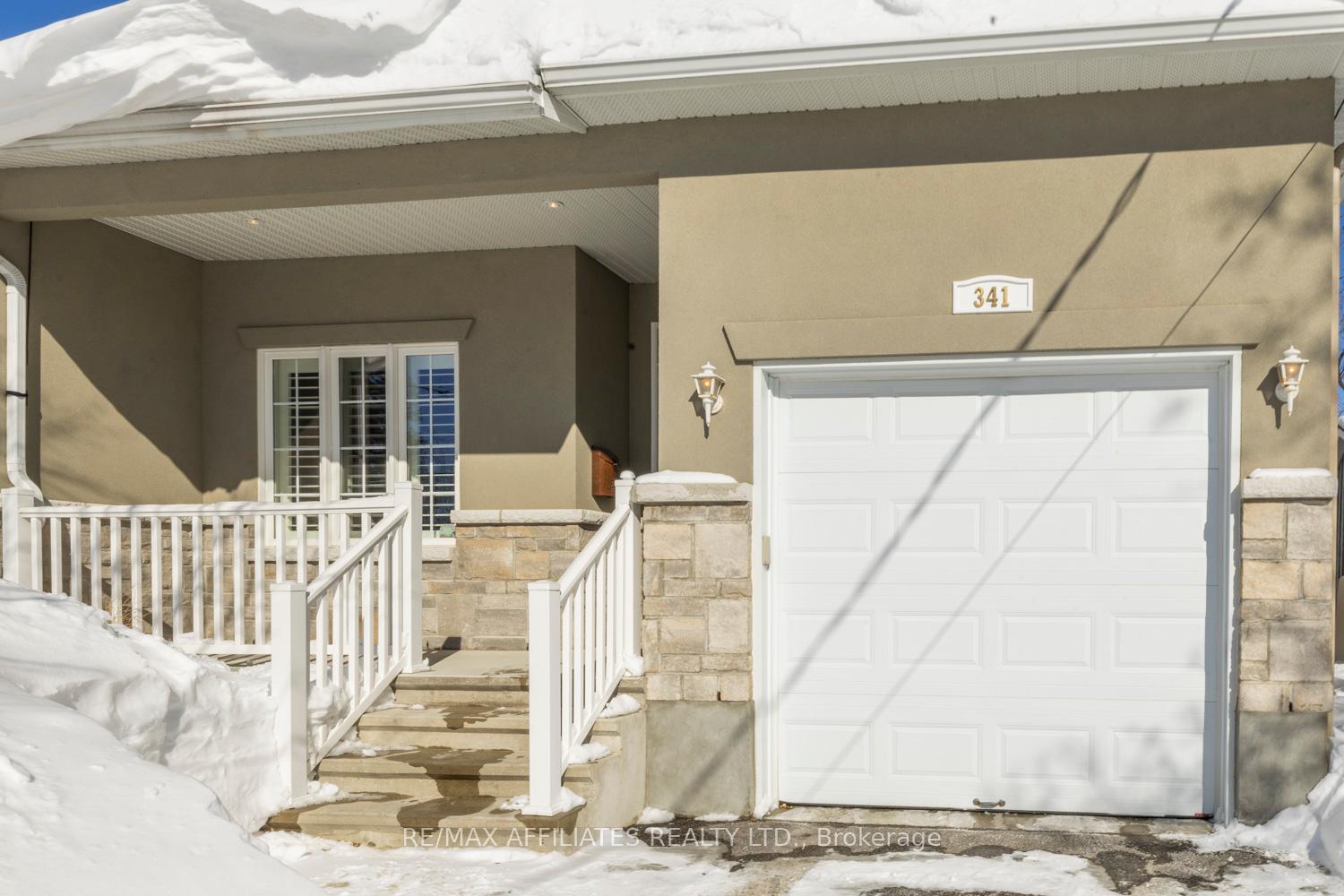 Photo 2 of 341 Moffatt Street, Carleton Place — HOMEH
