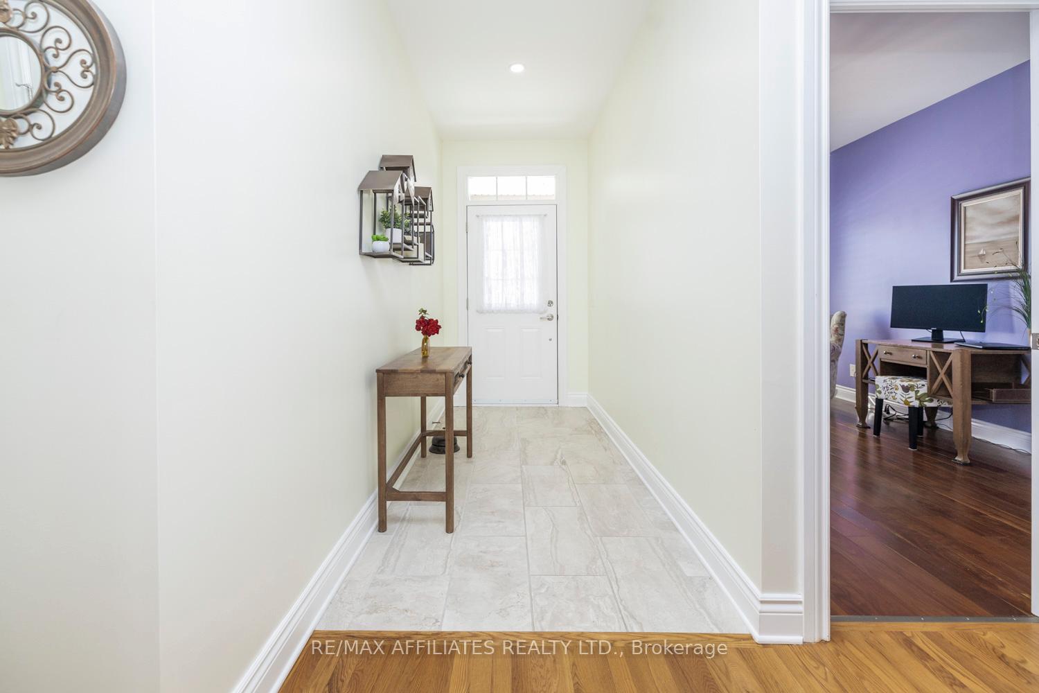Photo 4 of 341 Moffatt Street, Carleton Place — HOMEH