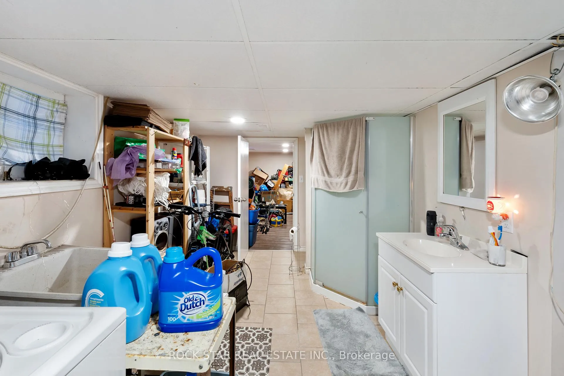 Photo 18 of 2284 Fraser Avenue, Windsor — HOMEH
