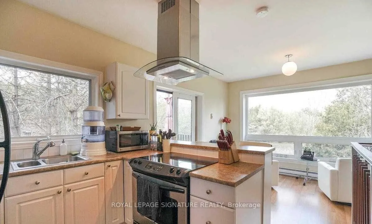Photo 4 of Unit B, 17015 Heart Lake Road, Caledon, Rural Caledon — HOMEH