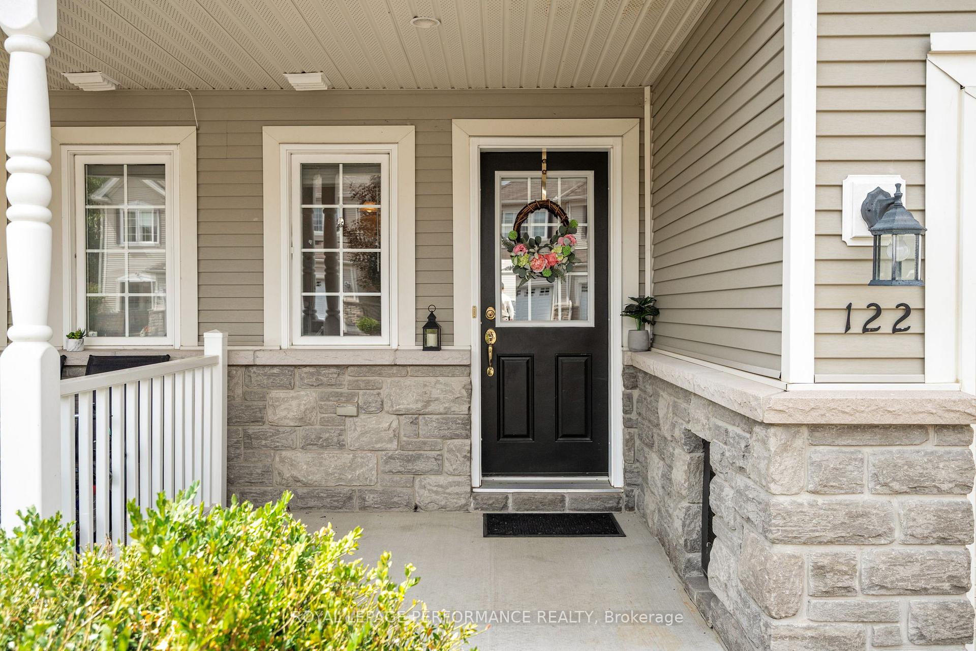 Photo 2 of 122 Osnabrook Private, Ottawa, Barrhaven - Stonebridge — HOMEH