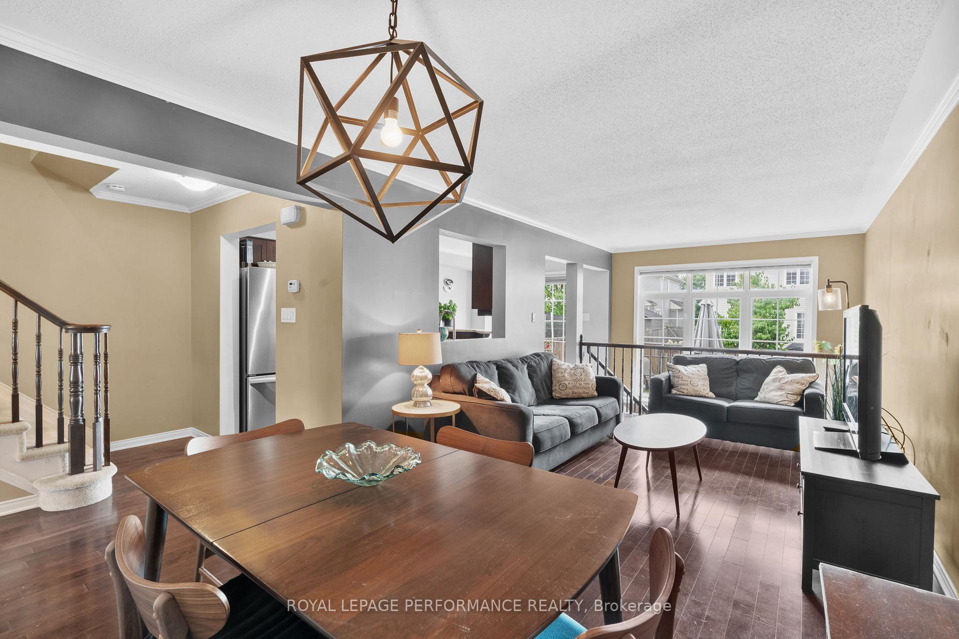 Photo 9 of 122 Osnabrook Private, Ottawa, Barrhaven - Stonebridge — HOMEH