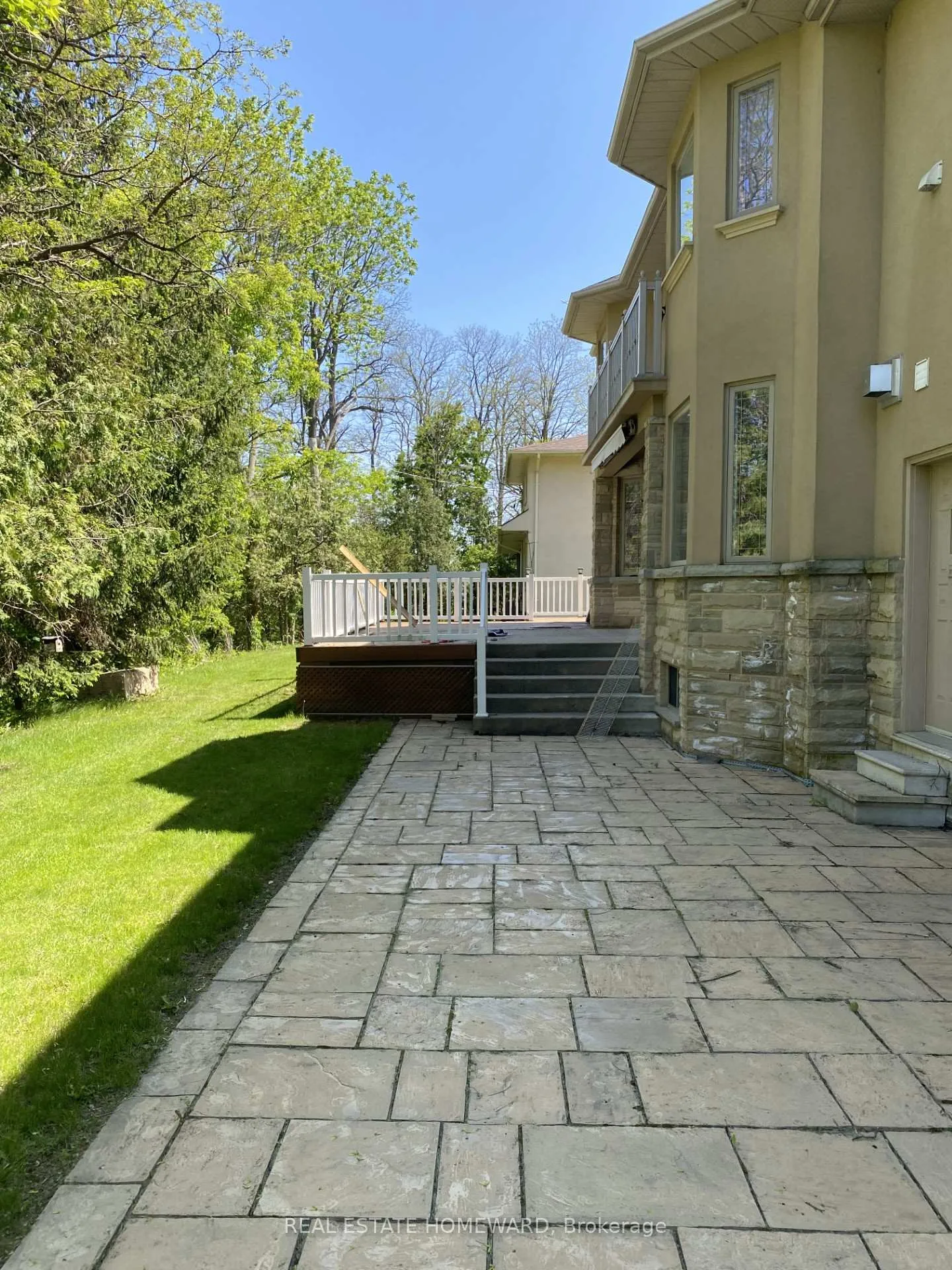Photo 2 of 7400 Islington Avenue, Vaughan, East Woodbridge — HOMEH