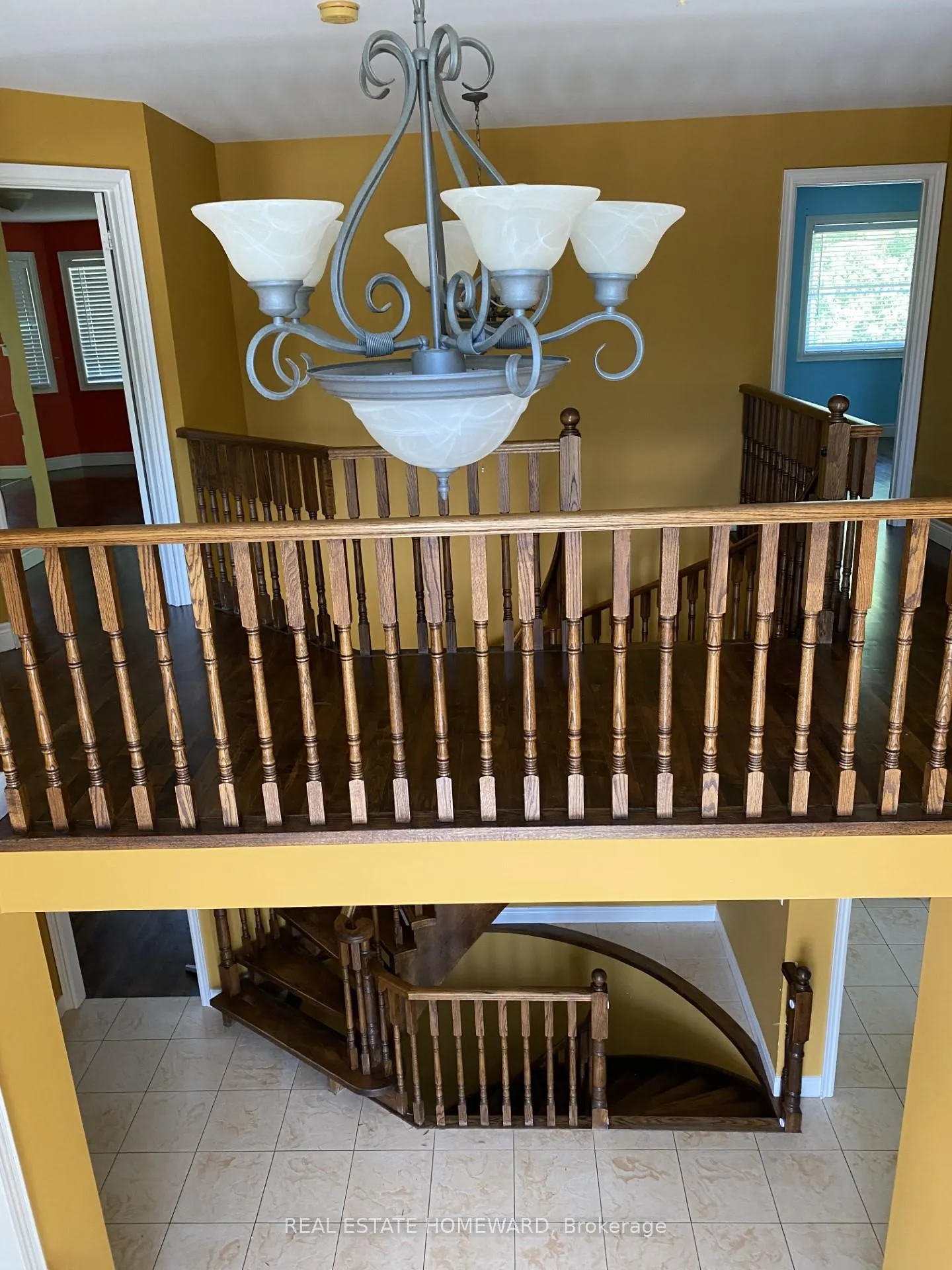 Photo 8 of 7400 Islington Avenue, Vaughan, East Woodbridge — HOMEH