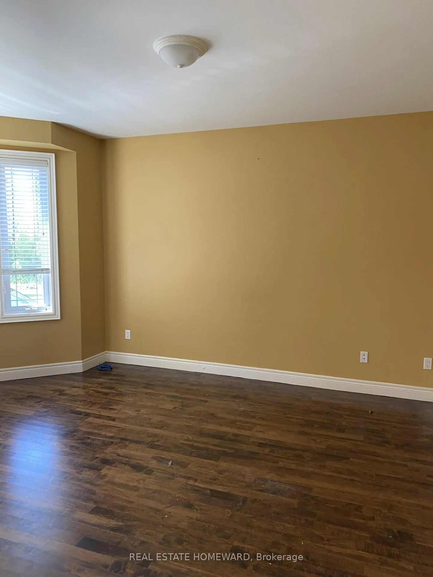 Photo 10 of 7400 Islington Avenue, Vaughan, East Woodbridge — HOMEH