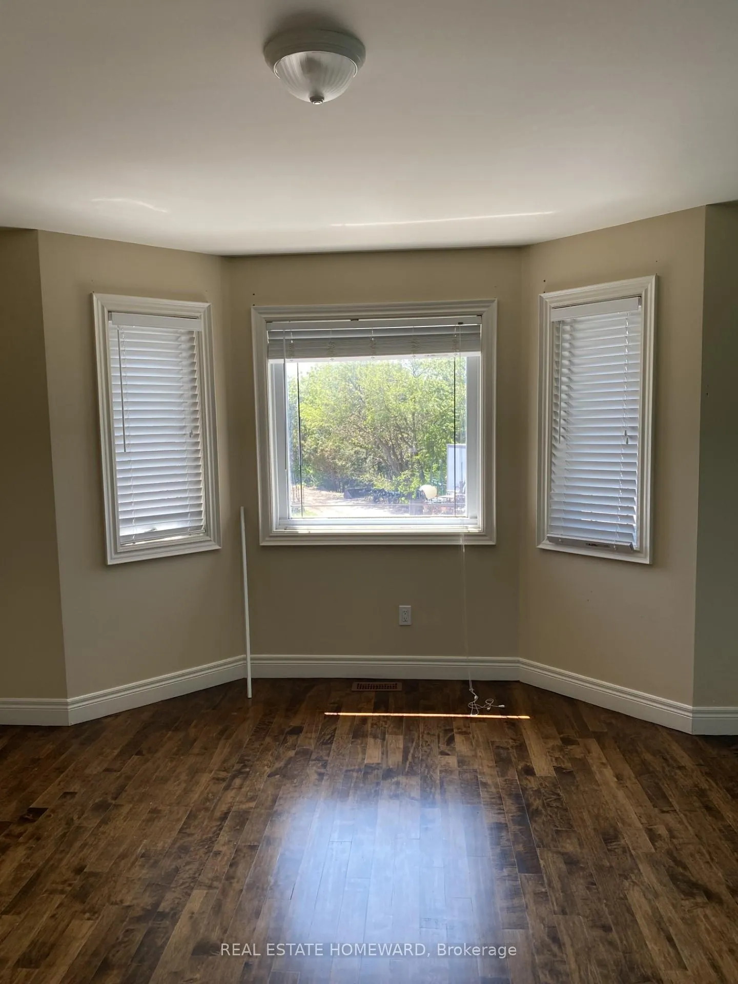 Photo 15 of 7400 Islington Avenue, Vaughan, East Woodbridge — HOMEH