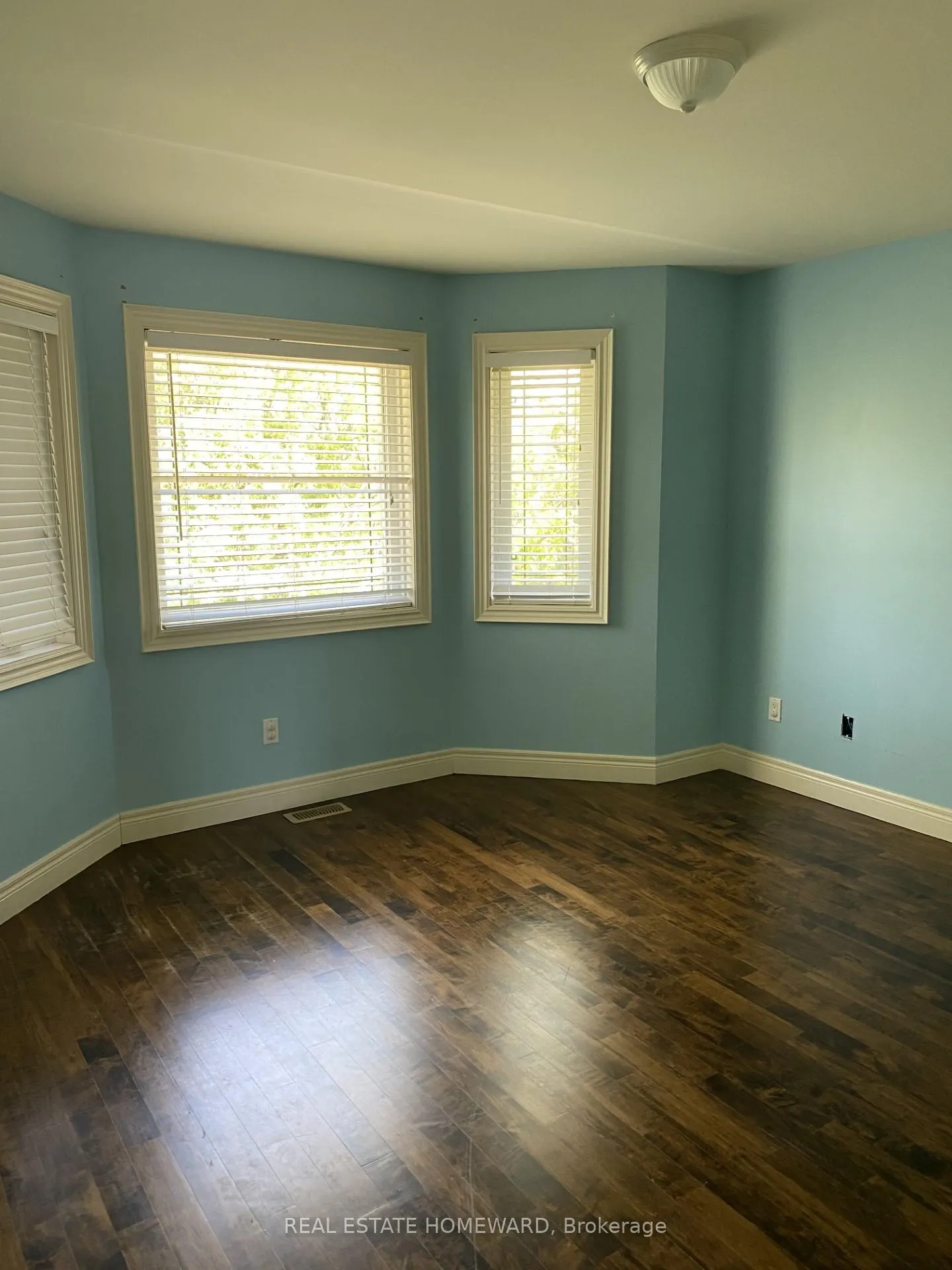 Photo 17 of 7400 Islington Avenue, Vaughan, East Woodbridge — HOMEH