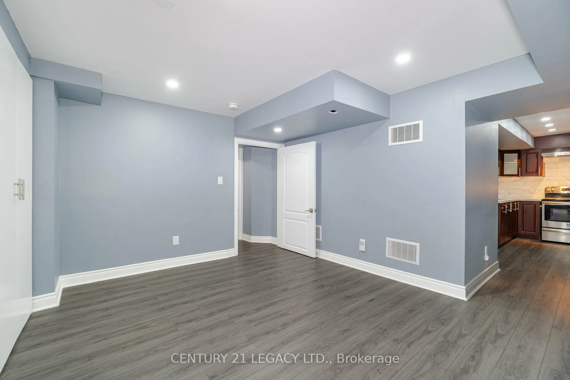Photo 6 of Unit basement, 40 Monument Trail, Brampton, Northwest Brampton — HOMEH