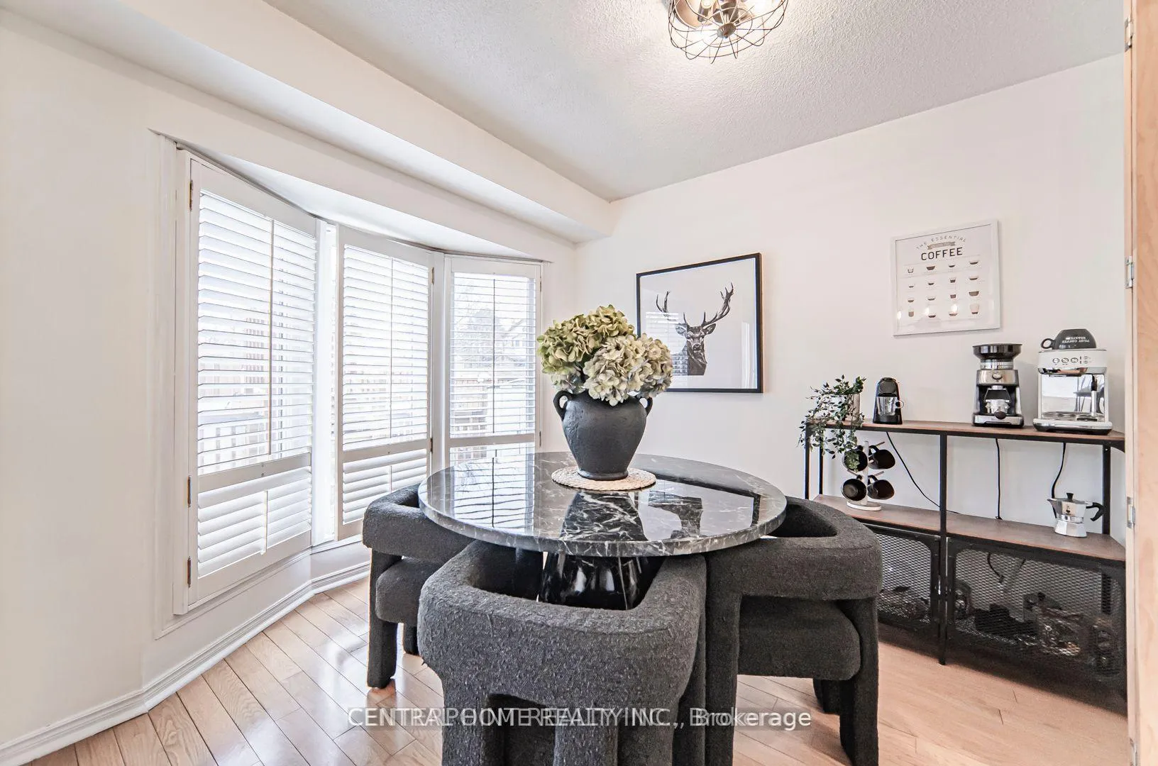 Photo 6 of 84 Raleigh Crescent, Markham, Markville — HOMEH