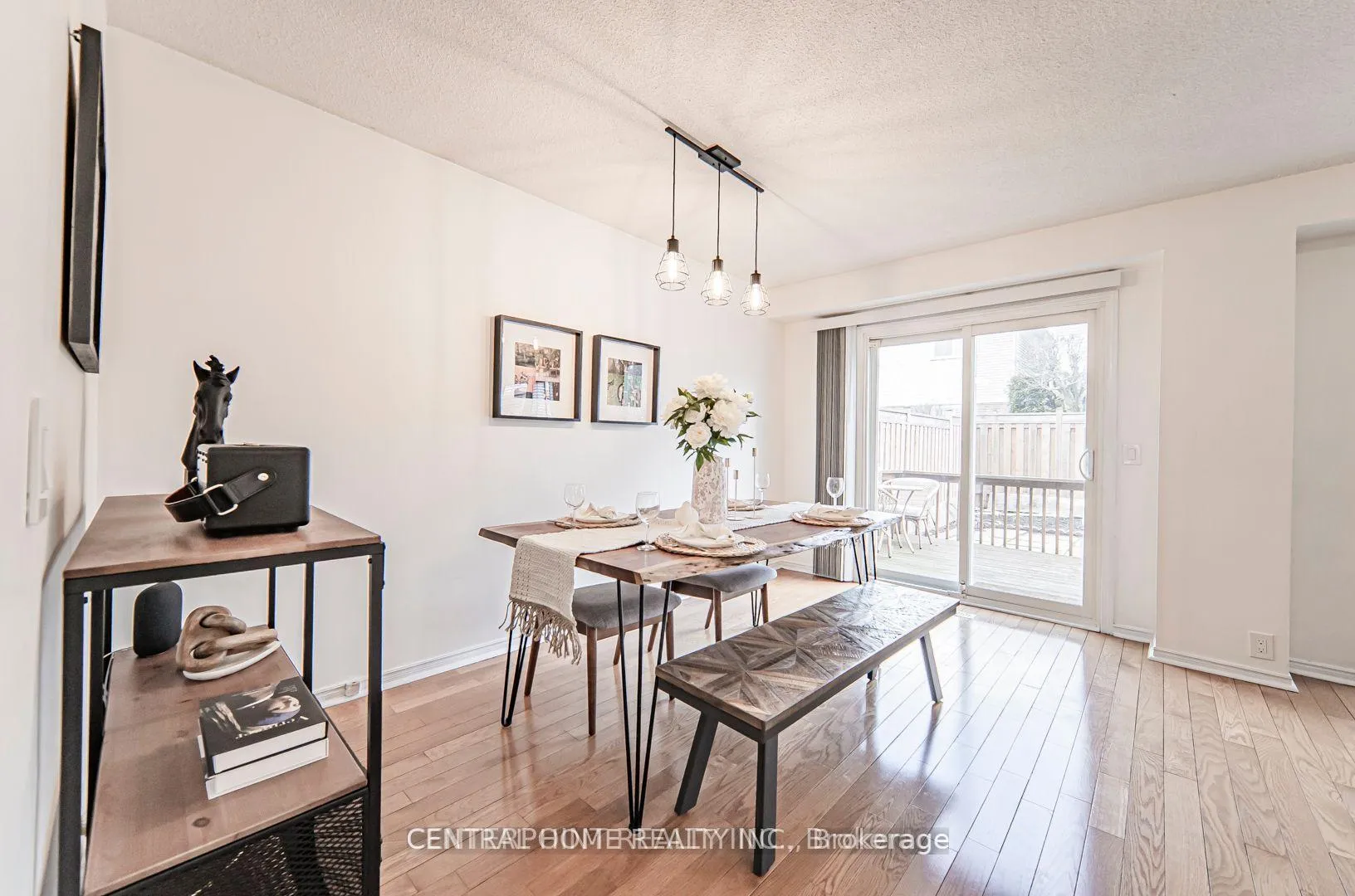 Photo 11 of 84 Raleigh Crescent, Markham, Markville — HOMEH
