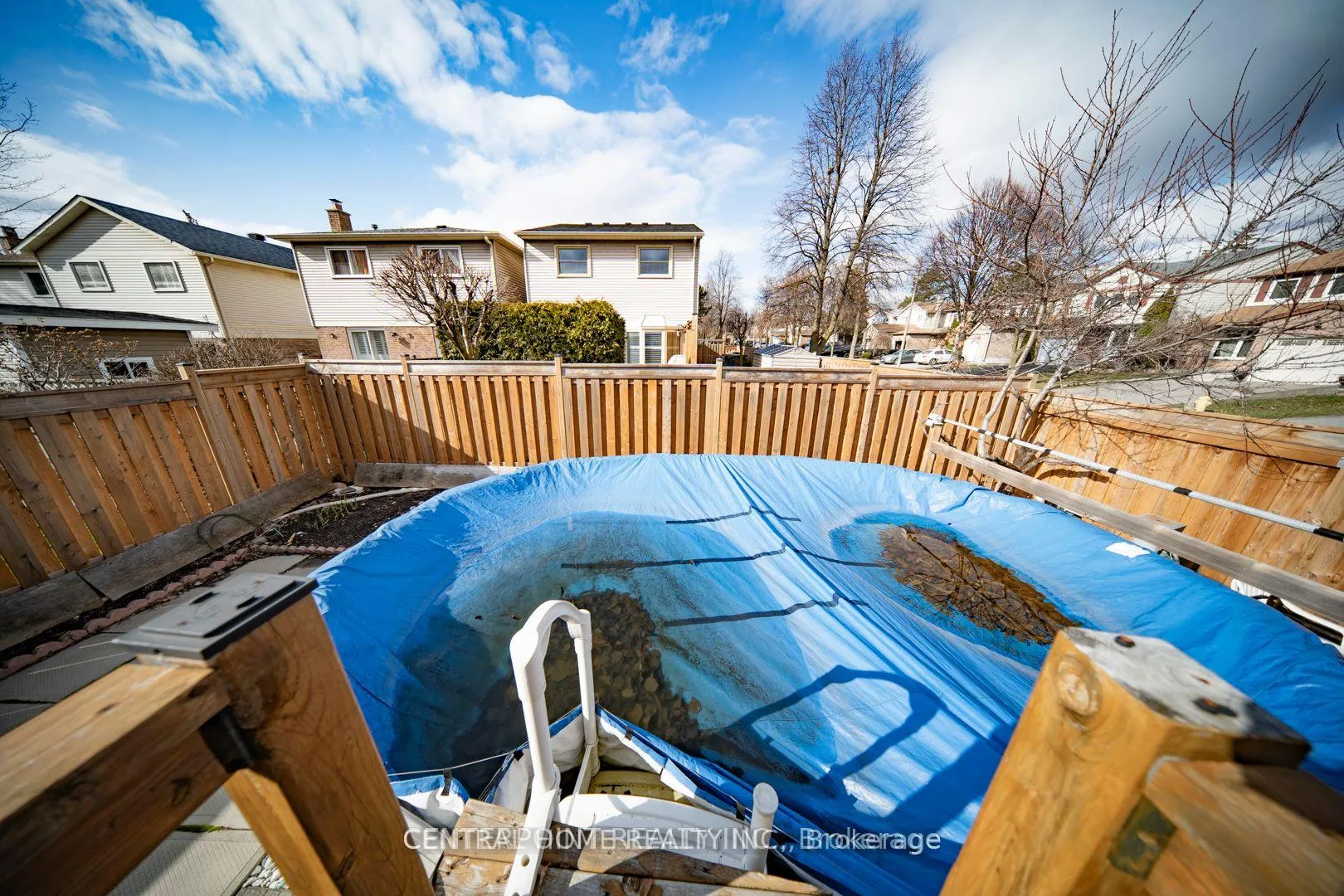 Photo 33 of 84 Raleigh Crescent, Markham, Markville — HOMEH