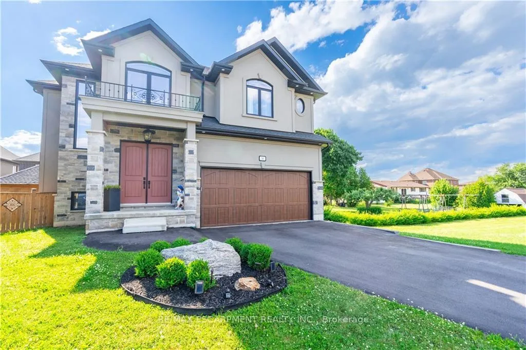 Photo 1 of 36 Kingspoint Circle, Hamilton, Winona — HOMEH