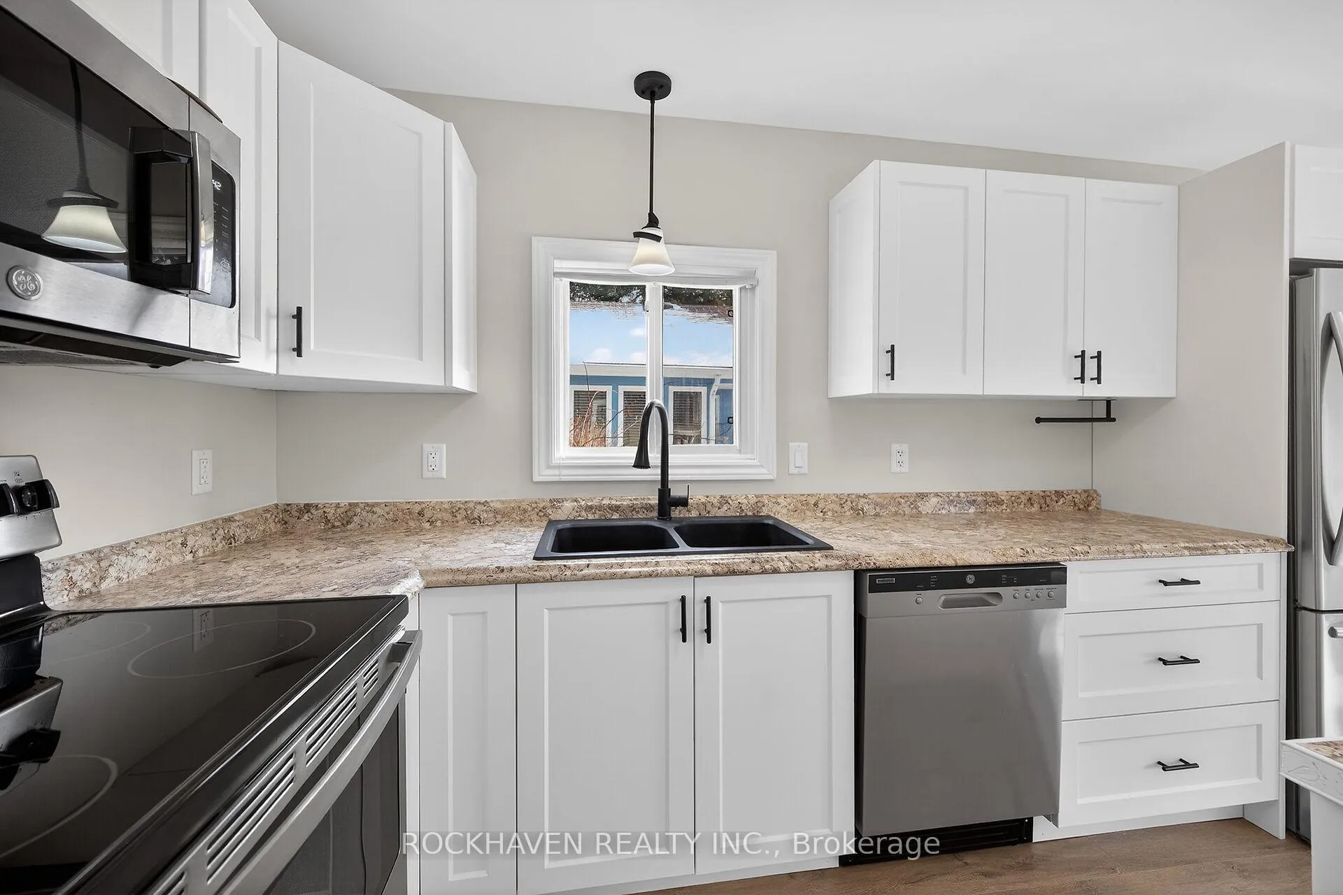 Photo 7 of Unit 30 Hillside Cr, 1294 8th Concession Road, Hamilton, Rural Flamborough — HOMEH