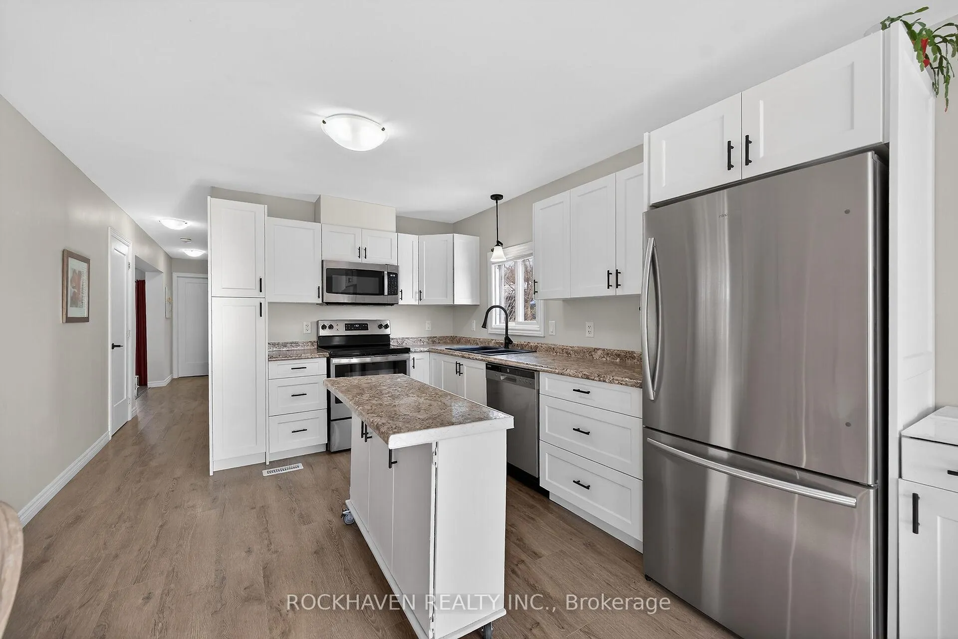 Photo 8 of Unit 30 Hillside Cr, 1294 8th Concession Road, Hamilton, Rural Flamborough — HOMEH