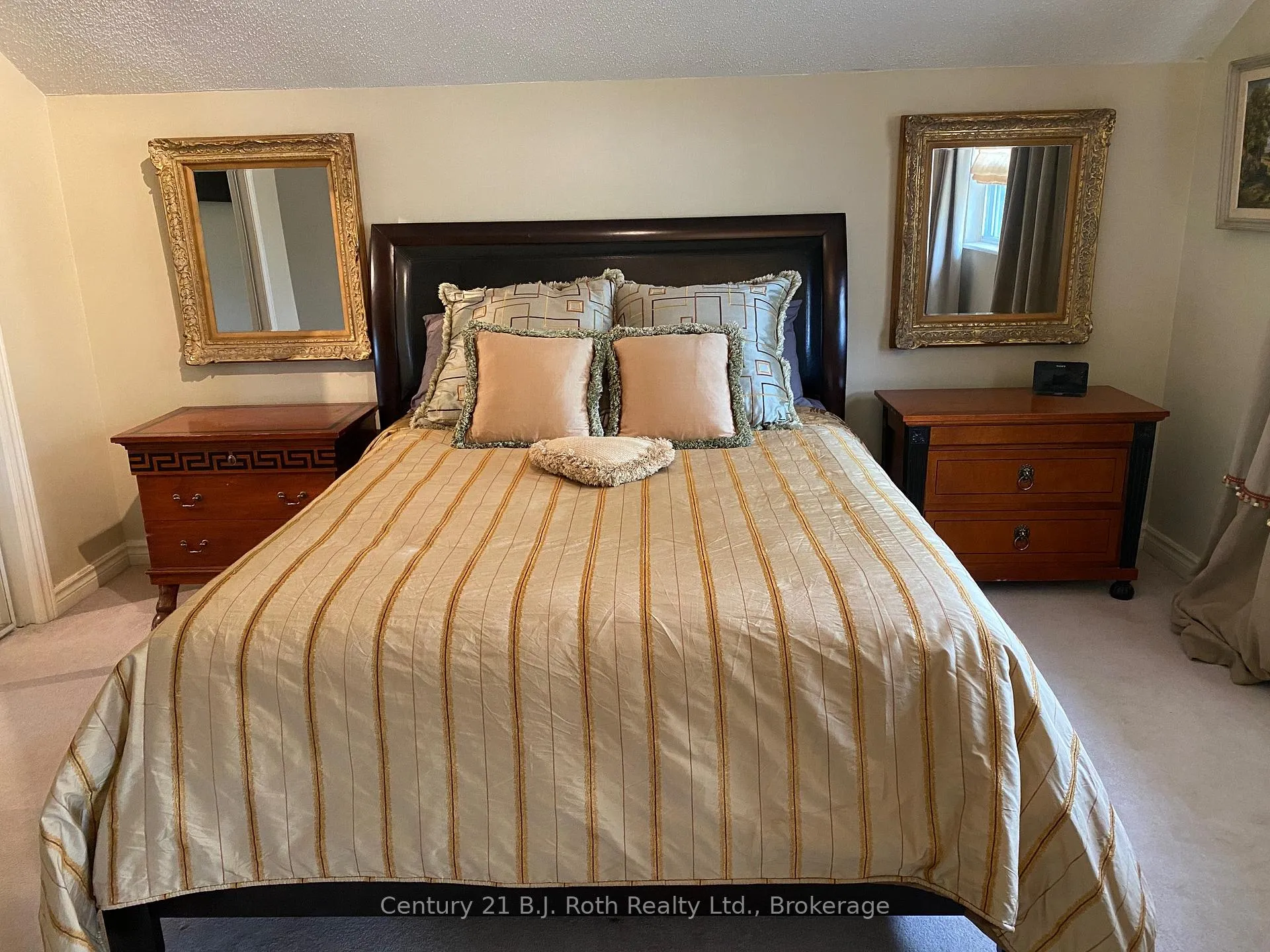 Photo 11 of 20 Grant Avenue, Tiny, Rural Tiny — HOMEH