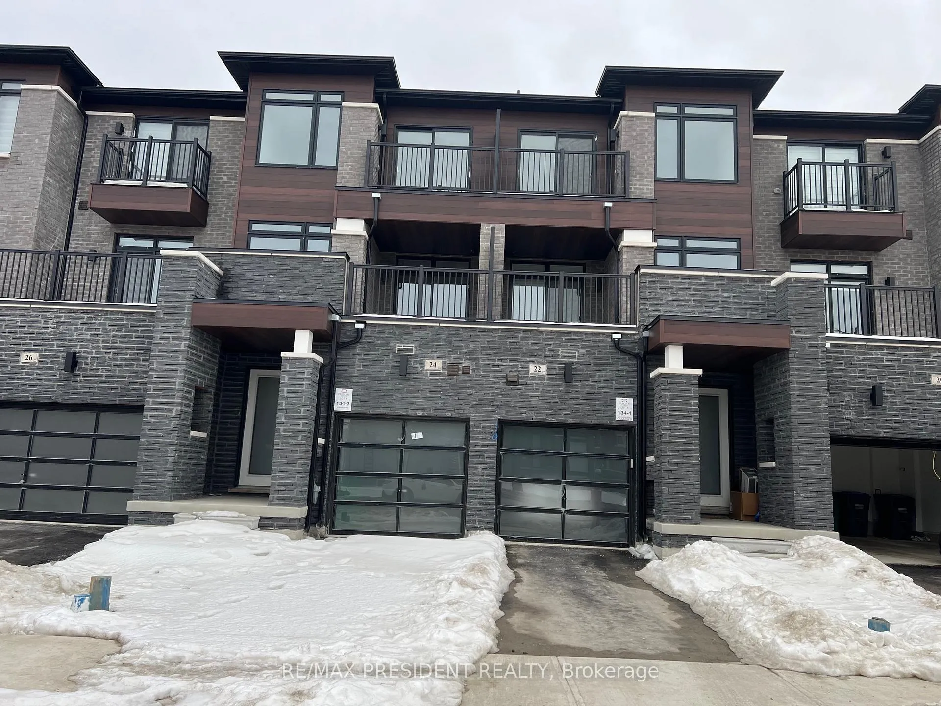 Photo 1 of 24 Skyridge Drive, Brampton, Bram East — HOMEH