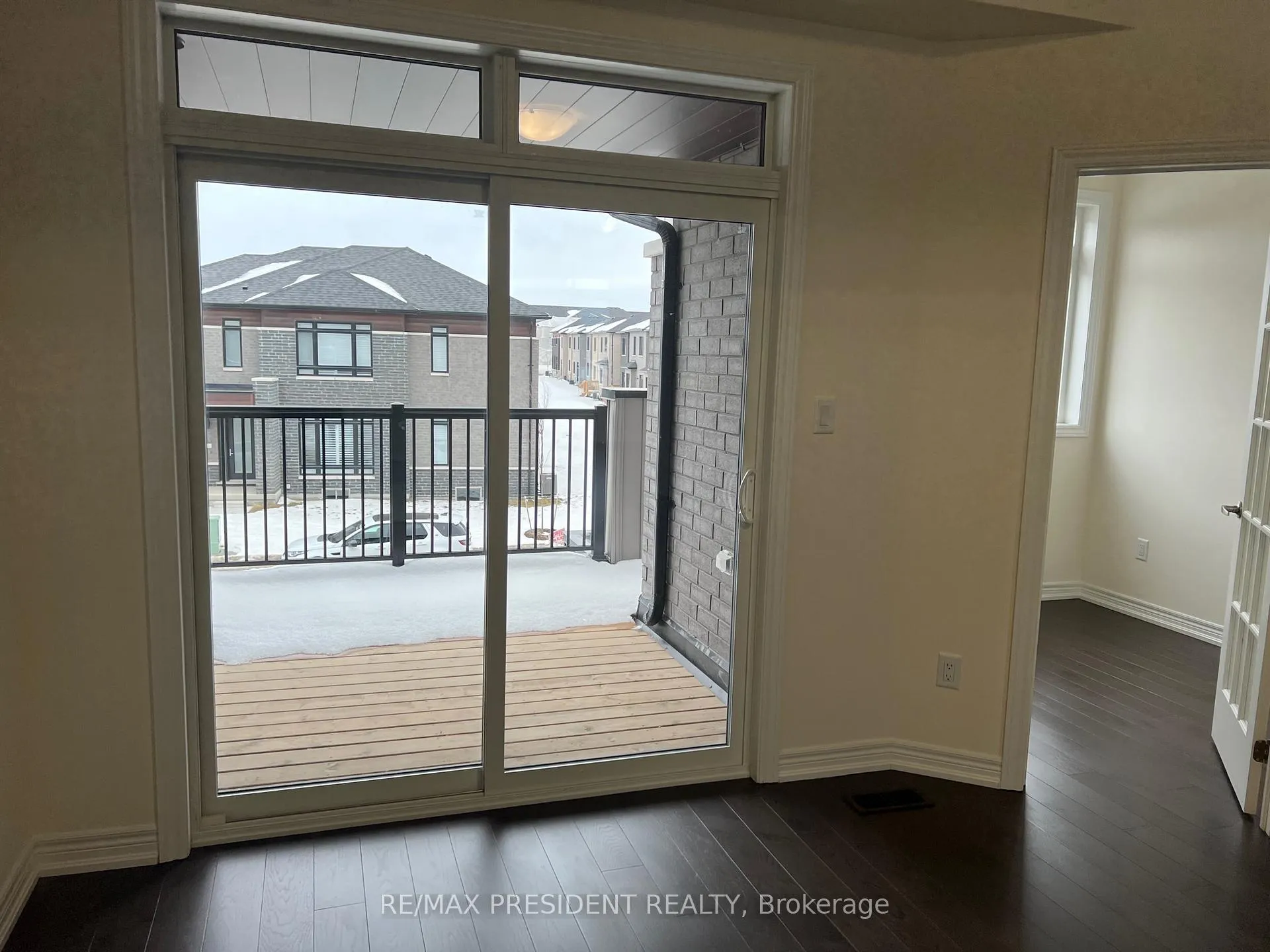 Photo 12 of 24 Skyridge Drive, Brampton, Bram East — HOMEH