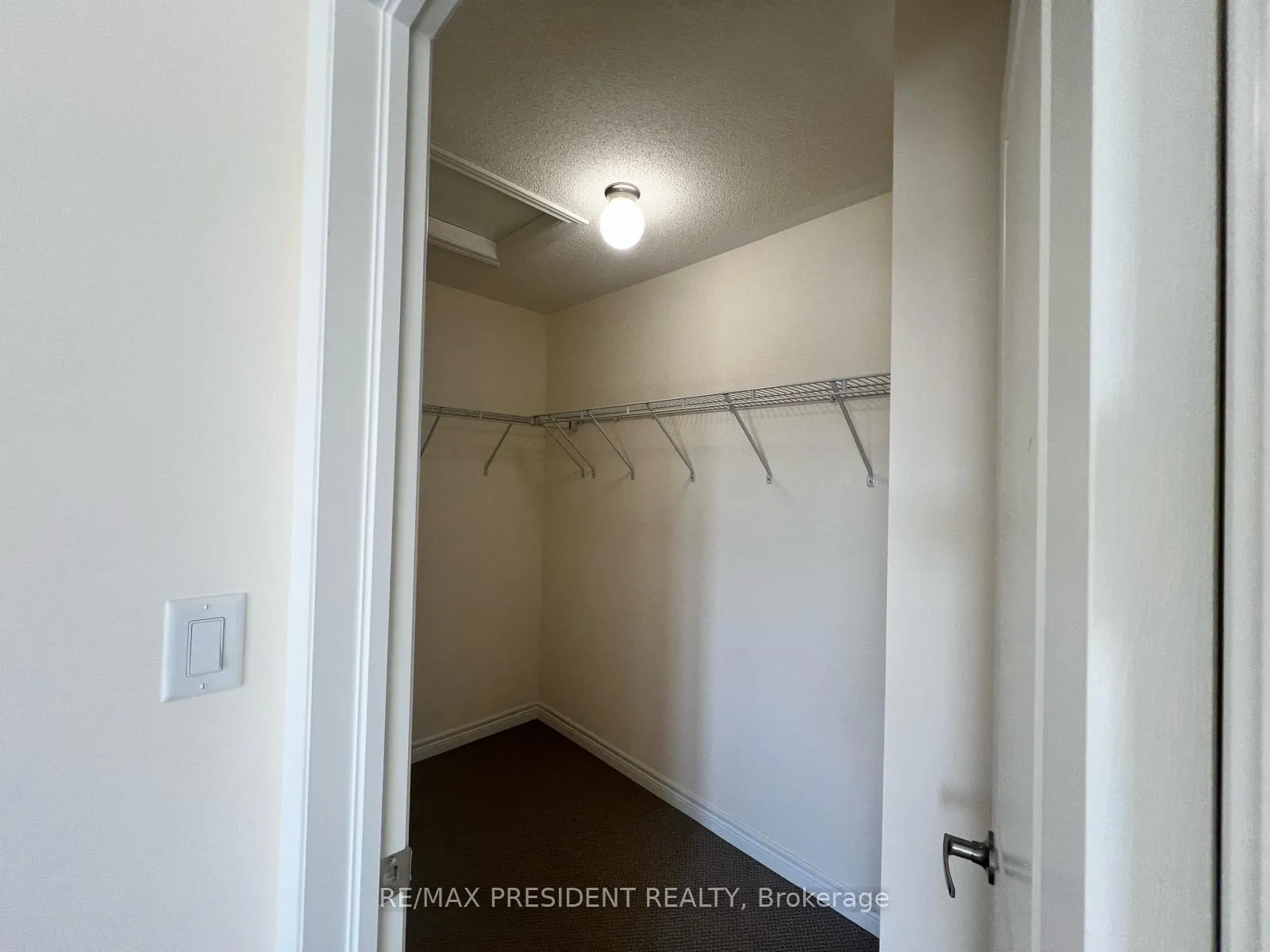 Photo 17 of 24 Skyridge Drive, Brampton, Bram East — HOMEH