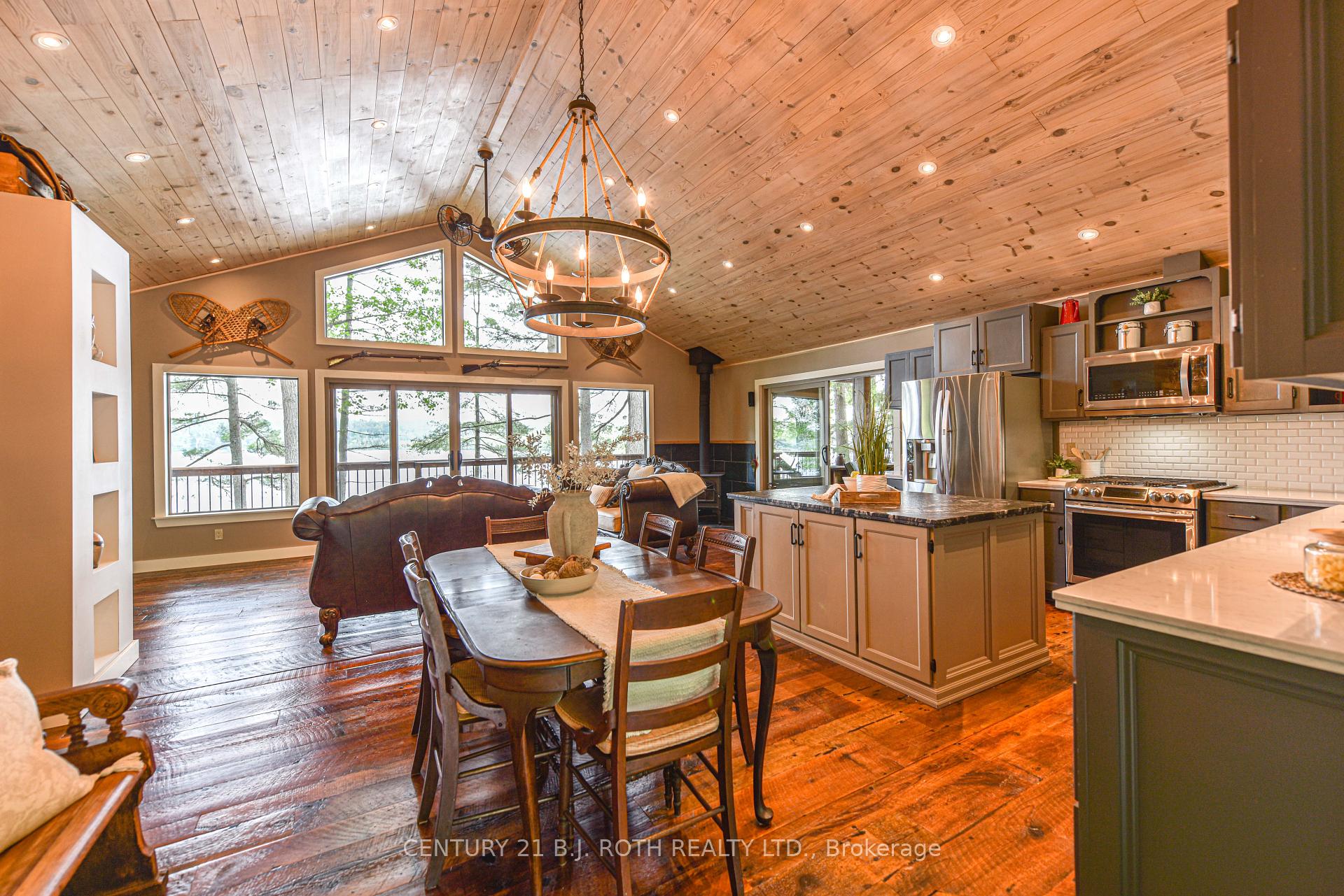 Photo 6 of 1007 1100 Road, Gravenhurst, Morrison — HOMEH