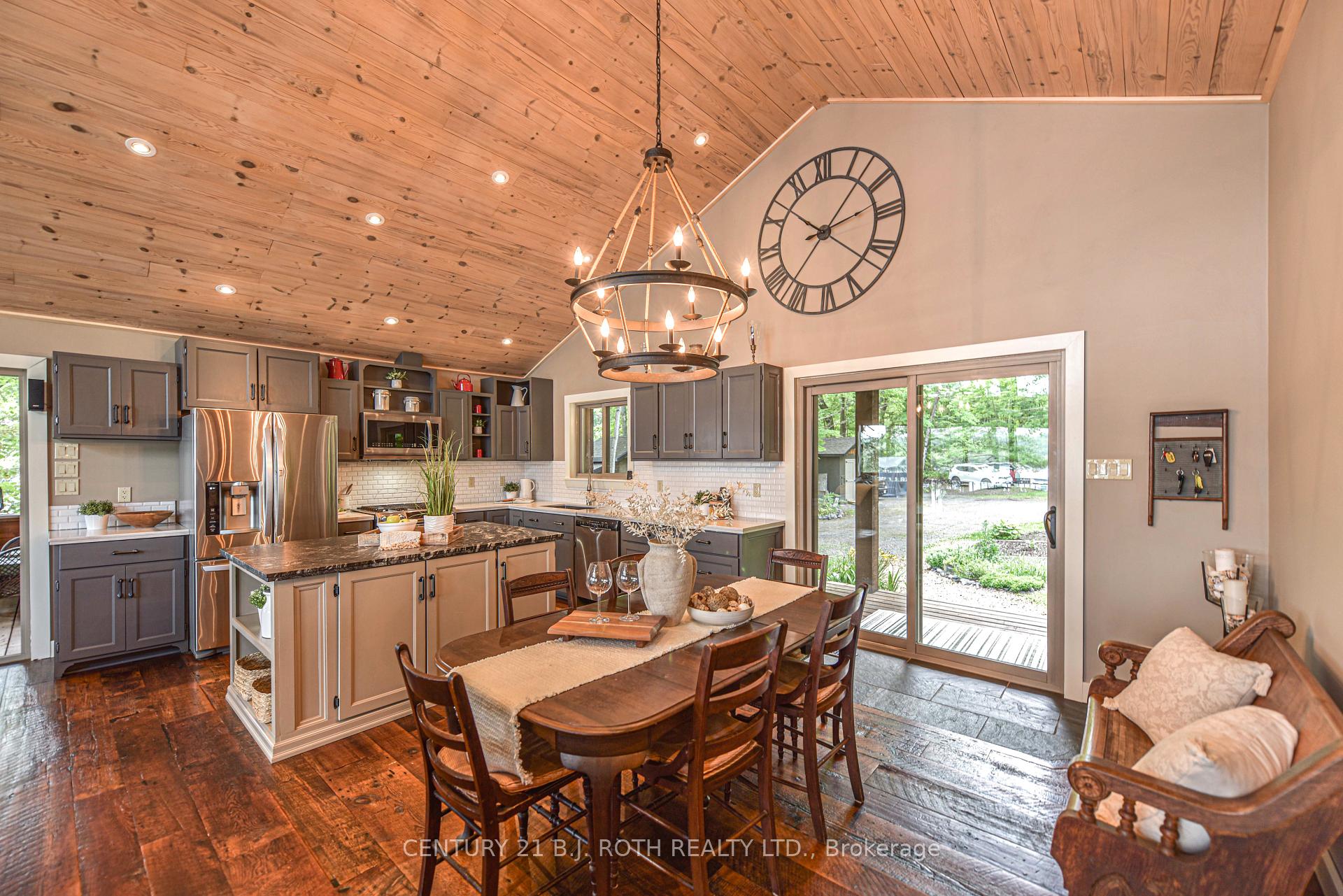 Photo 7 of 1007 1100 Road, Gravenhurst, Morrison — HOMEH
