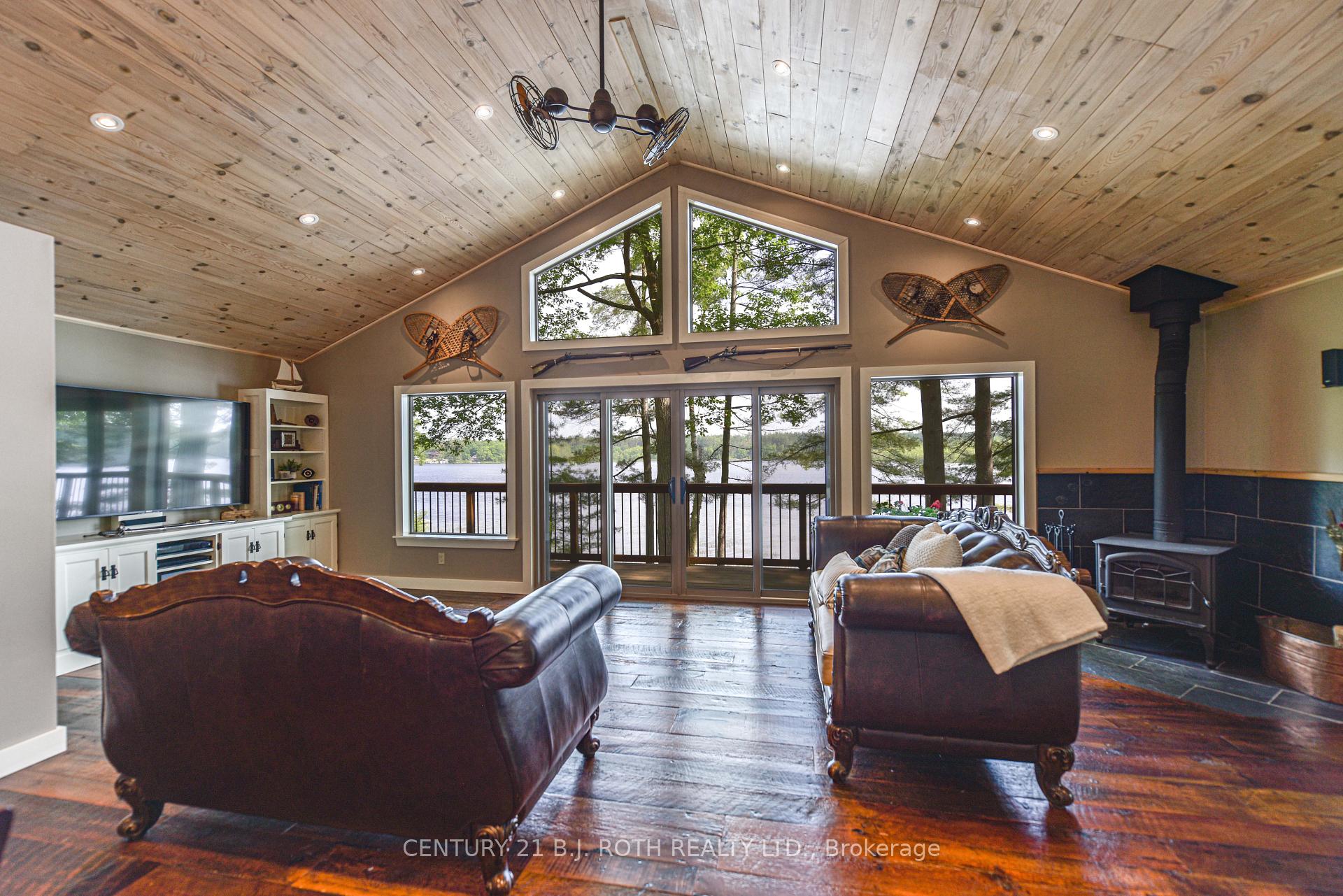 Photo 10 of 1007 1100 Road, Gravenhurst, Morrison — HOMEH