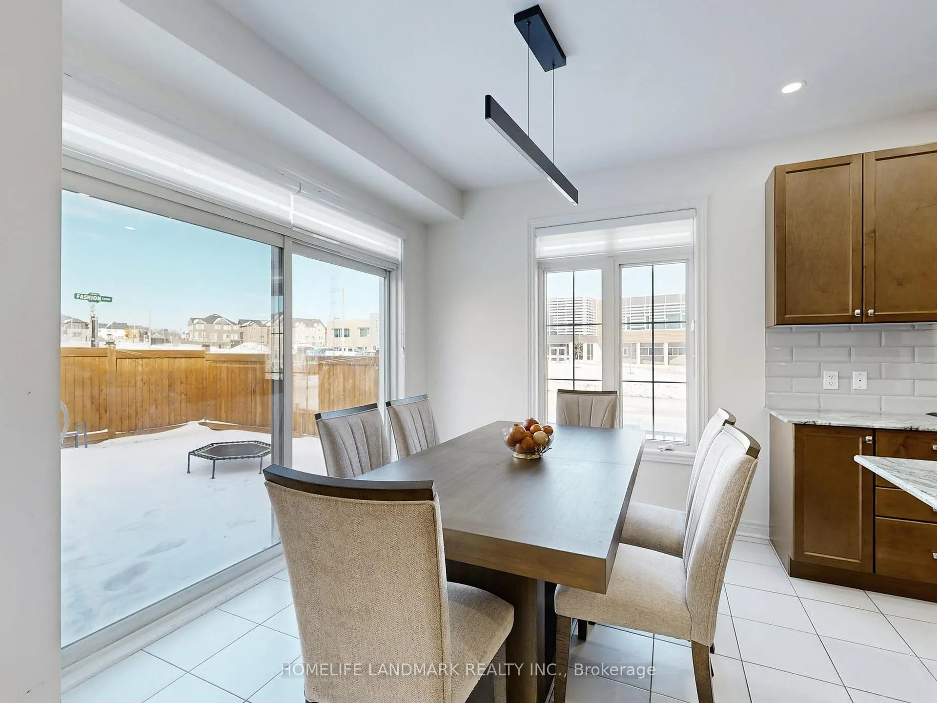 Photo 13 of 1080 Azalea Avenue, Pickering, Rural Pickering — HOMEH