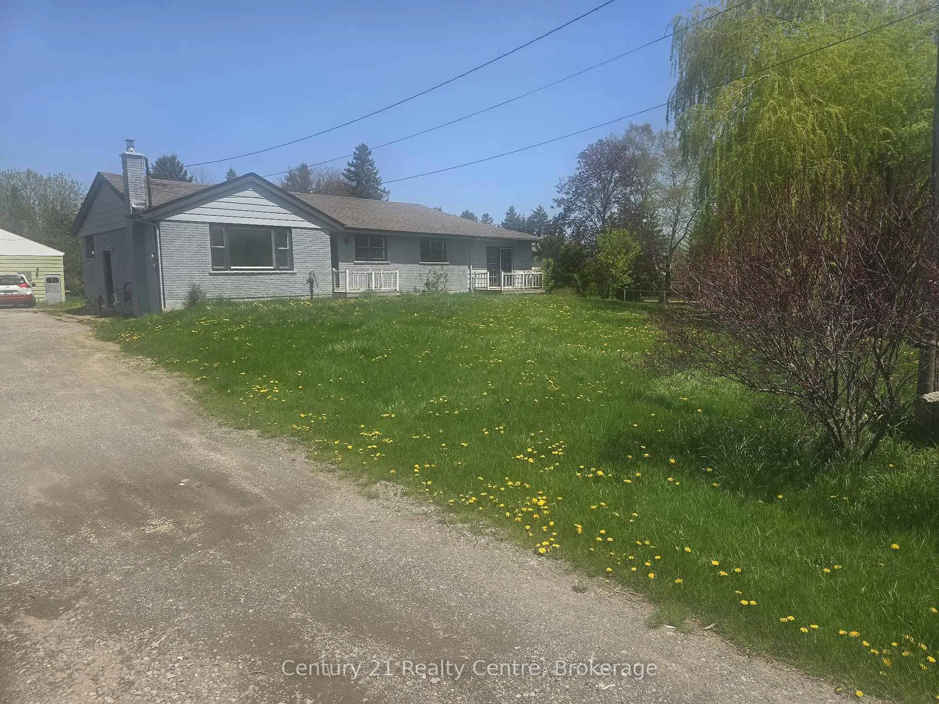 Photo 1 of 9648 Twenty Road W, Hamilton, Villages of Glancaster — HOMEH