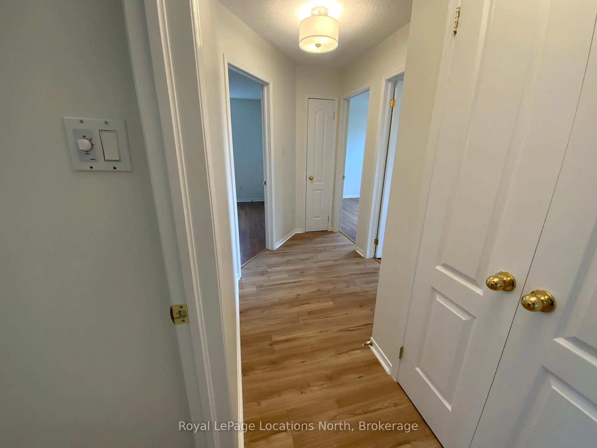 Photo 10 of 210 Quebec Street, Clearview, Stayner — HOMEH