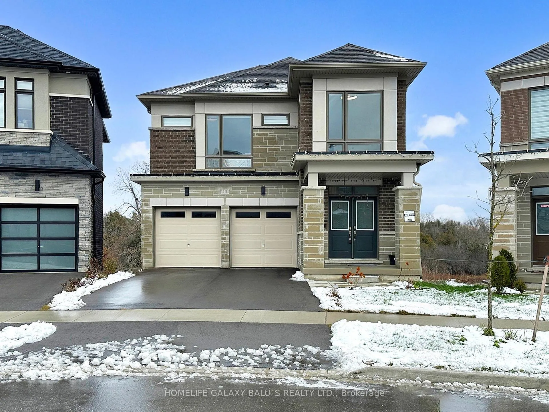 Photo 2 of 13 Thelma Drive, Whitby, Rural Whitby — HOMEH