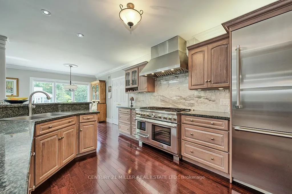 Photo 24 of 27 Weneil Drive, Hamilton, Freelton — HOMEH
