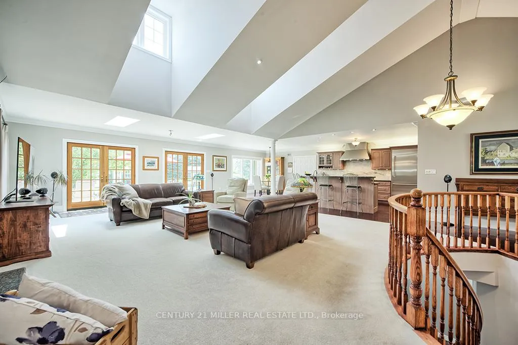 Photo 29 of 27 Weneil Drive, Hamilton, Freelton — HOMEH
