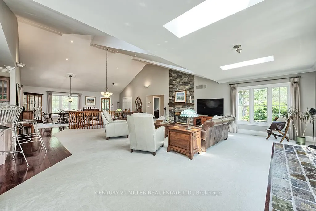 Photo 30 of 27 Weneil Drive, Hamilton, Freelton — HOMEH