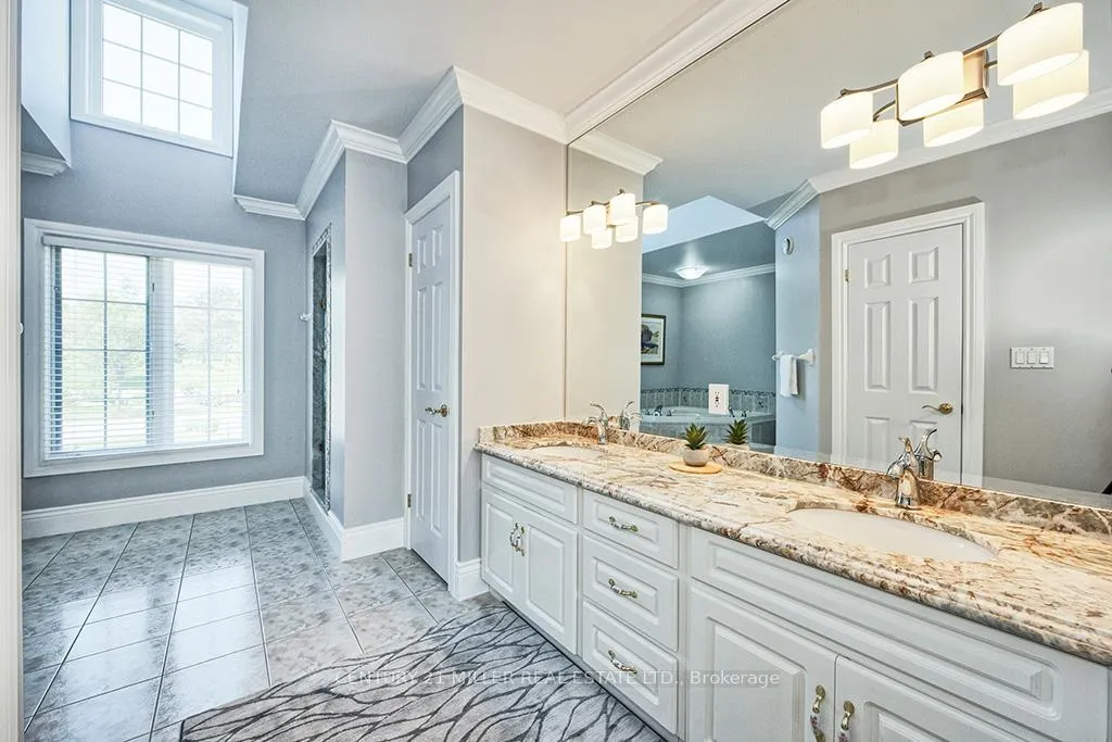 Photo 32 of 27 Weneil Drive, Hamilton, Freelton — HOMEH