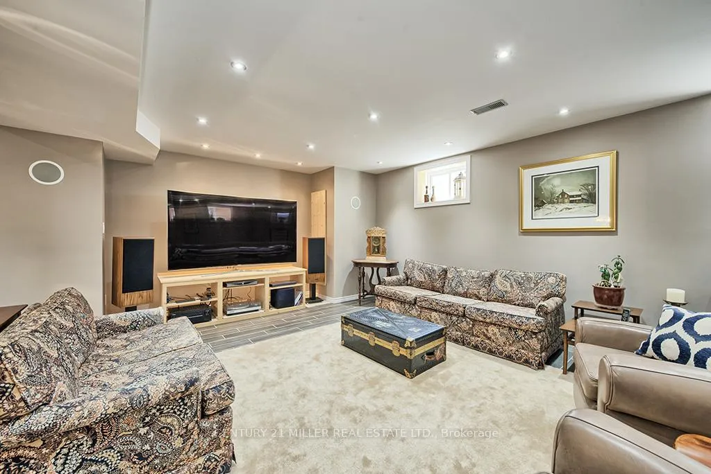 Photo 37 of 27 Weneil Drive, Hamilton, Freelton — HOMEH