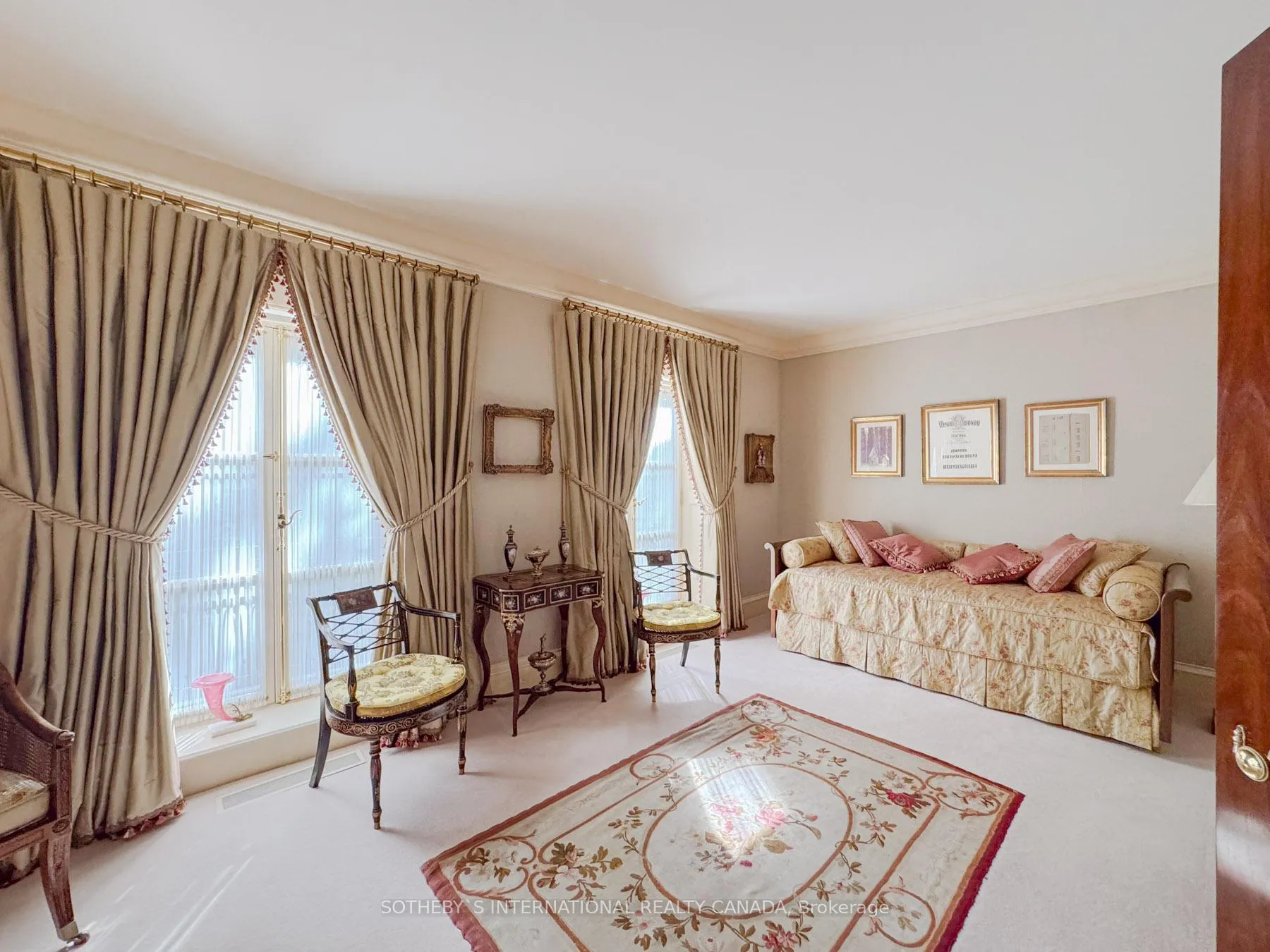 Photo 23 of 241 Strathallan Wood, Toronto, Bedford Park-Nortown — HOMEH
