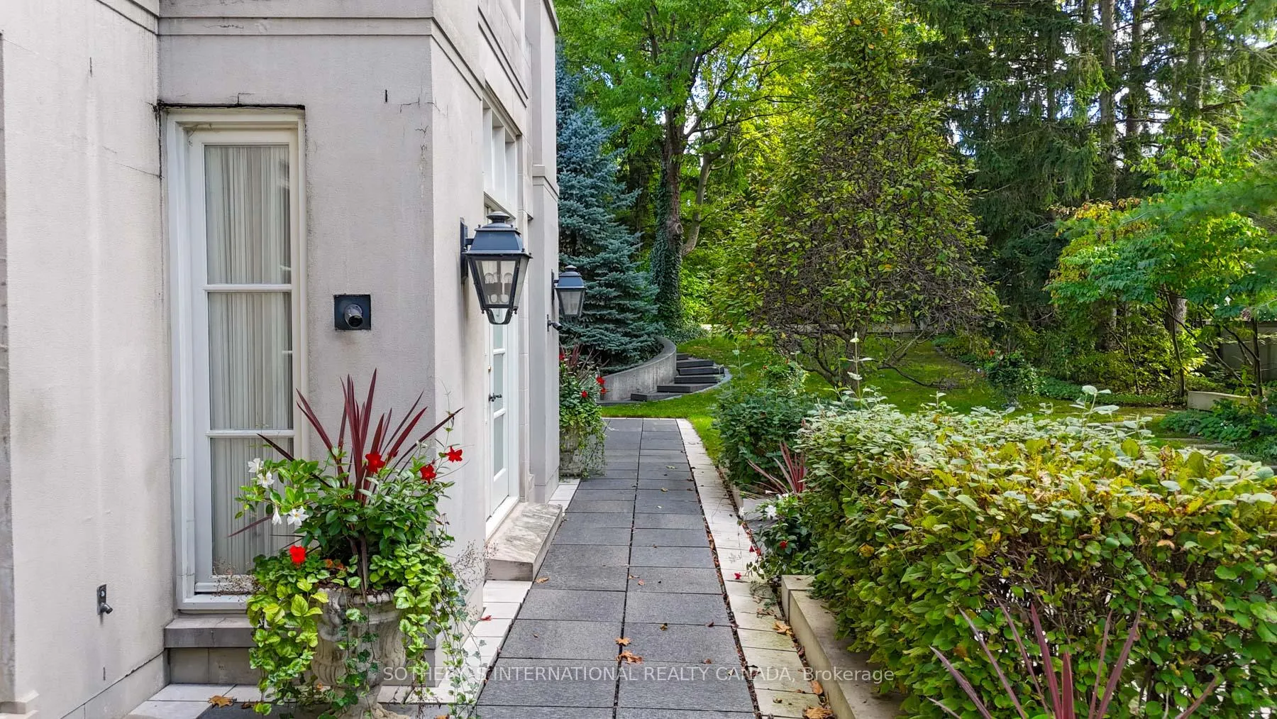 Photo 44 of 241 Strathallan Wood, Toronto, Bedford Park-Nortown — HOMEH
