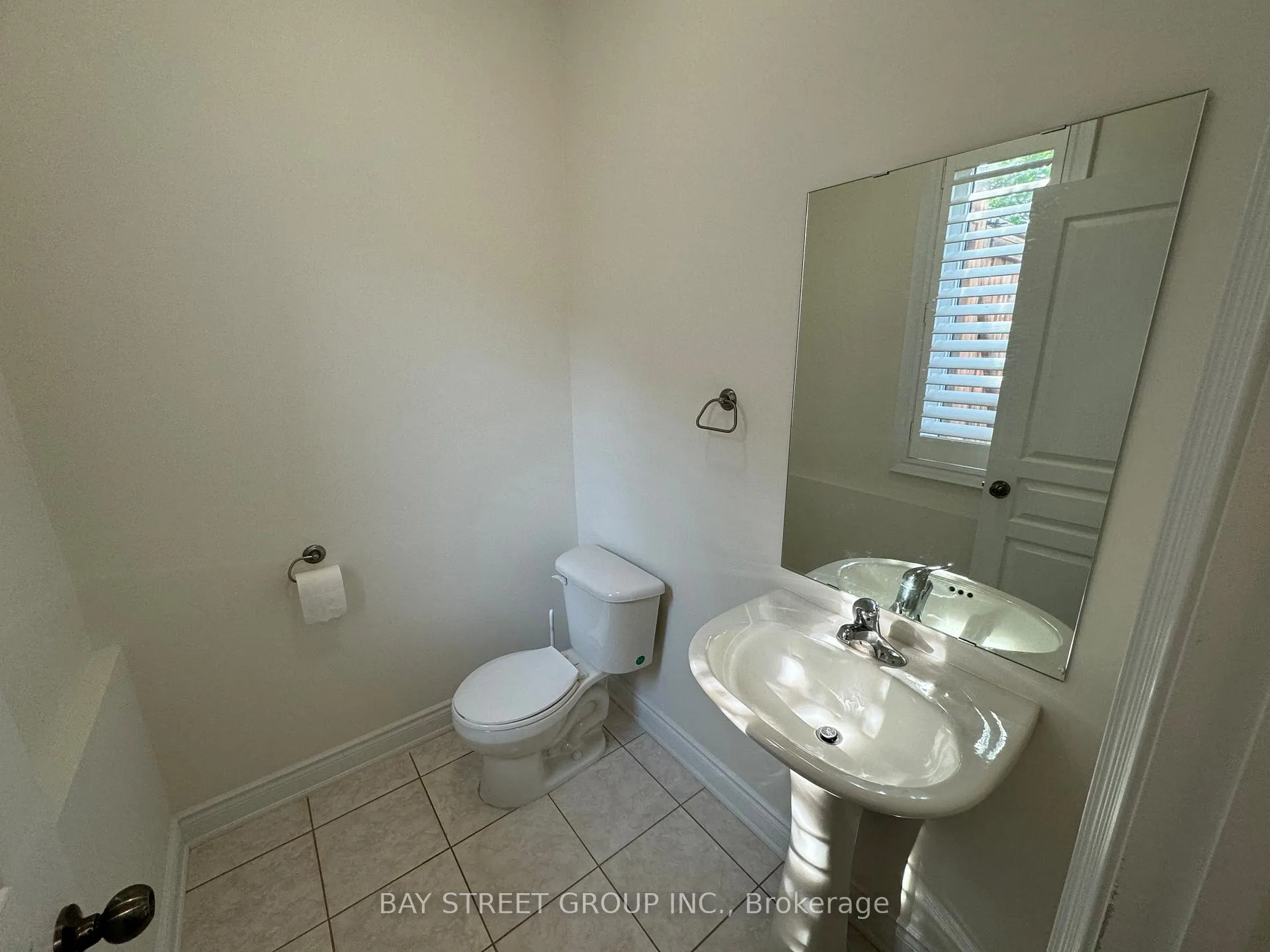 Photo 13 of 89 Beckett Avenue, Markham, Berczy — HOMEH