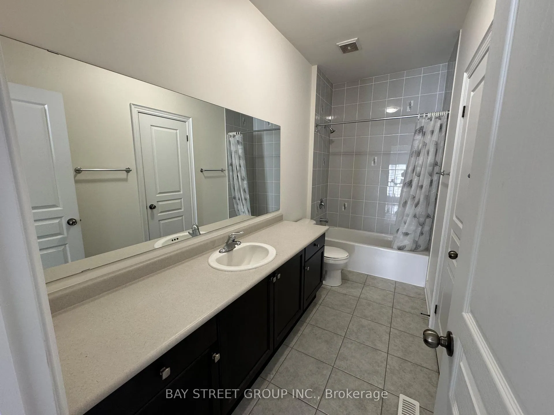 Photo 17 of 89 Beckett Avenue, Markham, Berczy — HOMEH