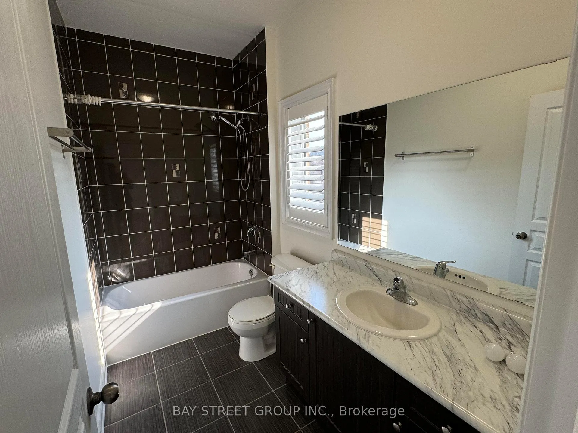 Photo 20 of 89 Beckett Avenue, Markham, Berczy — HOMEH
