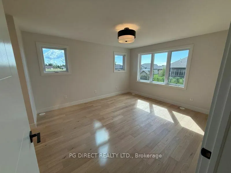 Photo 11 of 51 Beacon Drive, Brighton — HOMEH