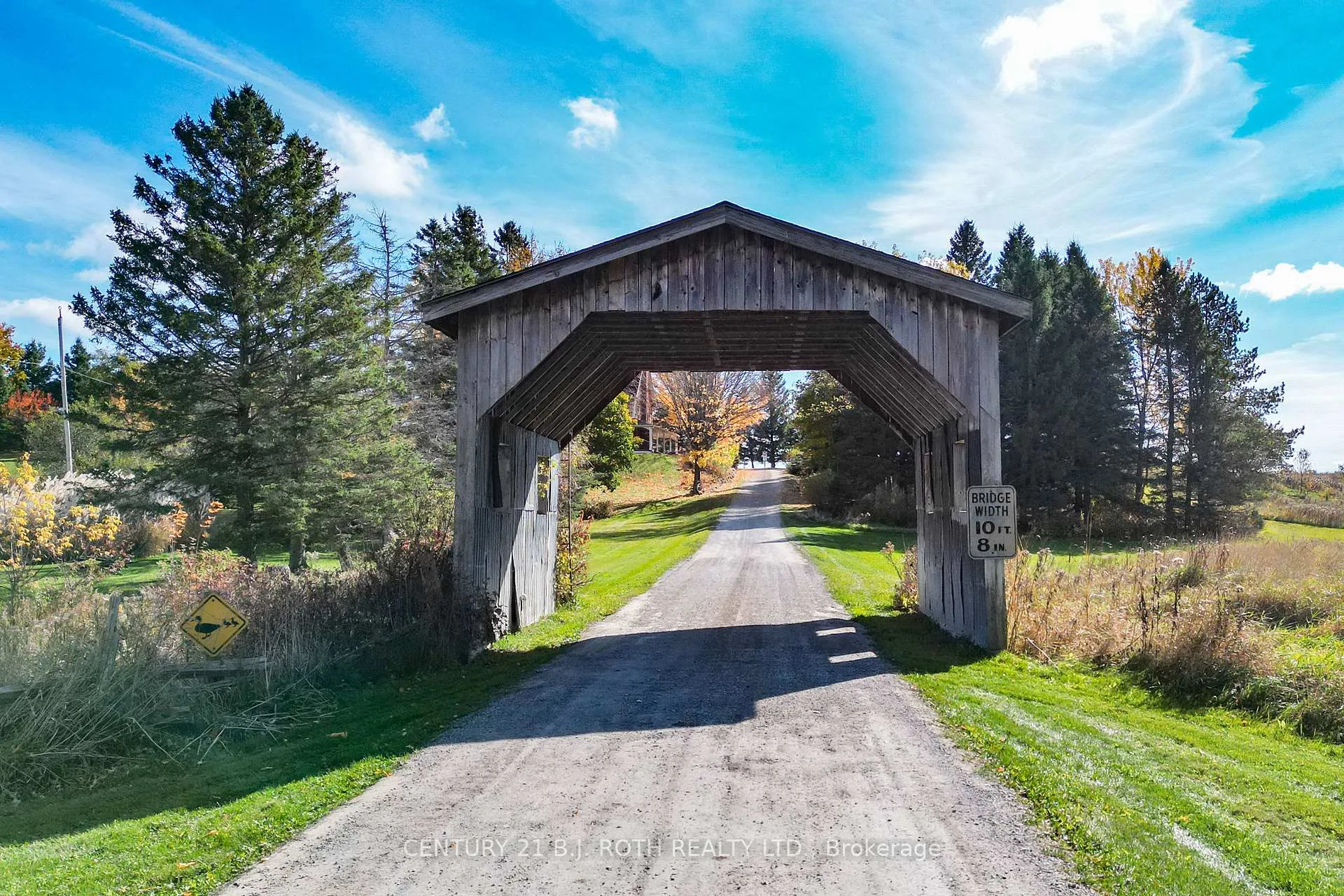 Photo 4 of 301 4 Concession Road, Tiny, Rural Tiny — HOMEH