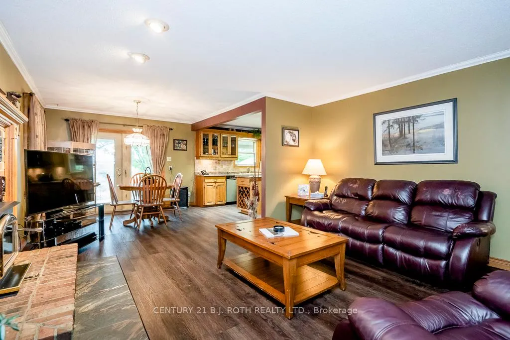 Photo 11 of 301 4 Concession Road, Tiny, Rural Tiny — HOMEH