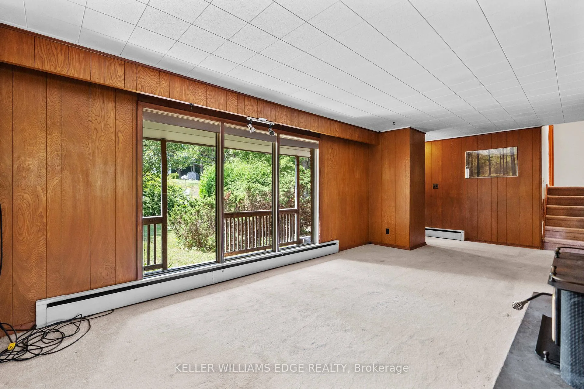 Photo 5 of 1352 Centre Road, Hamilton, Carlisle — HOMEH