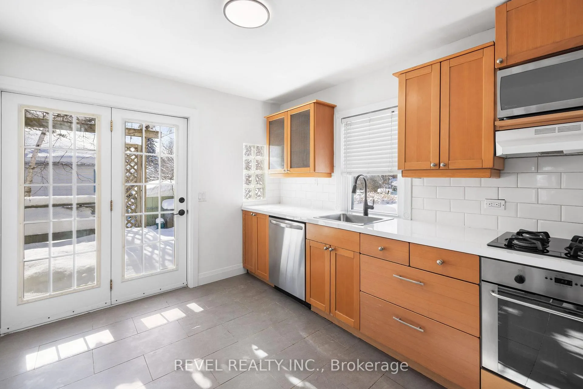 Photo 7 of Unit Main, 46 Nelson Street, Barrie, Codrington — HOMEH