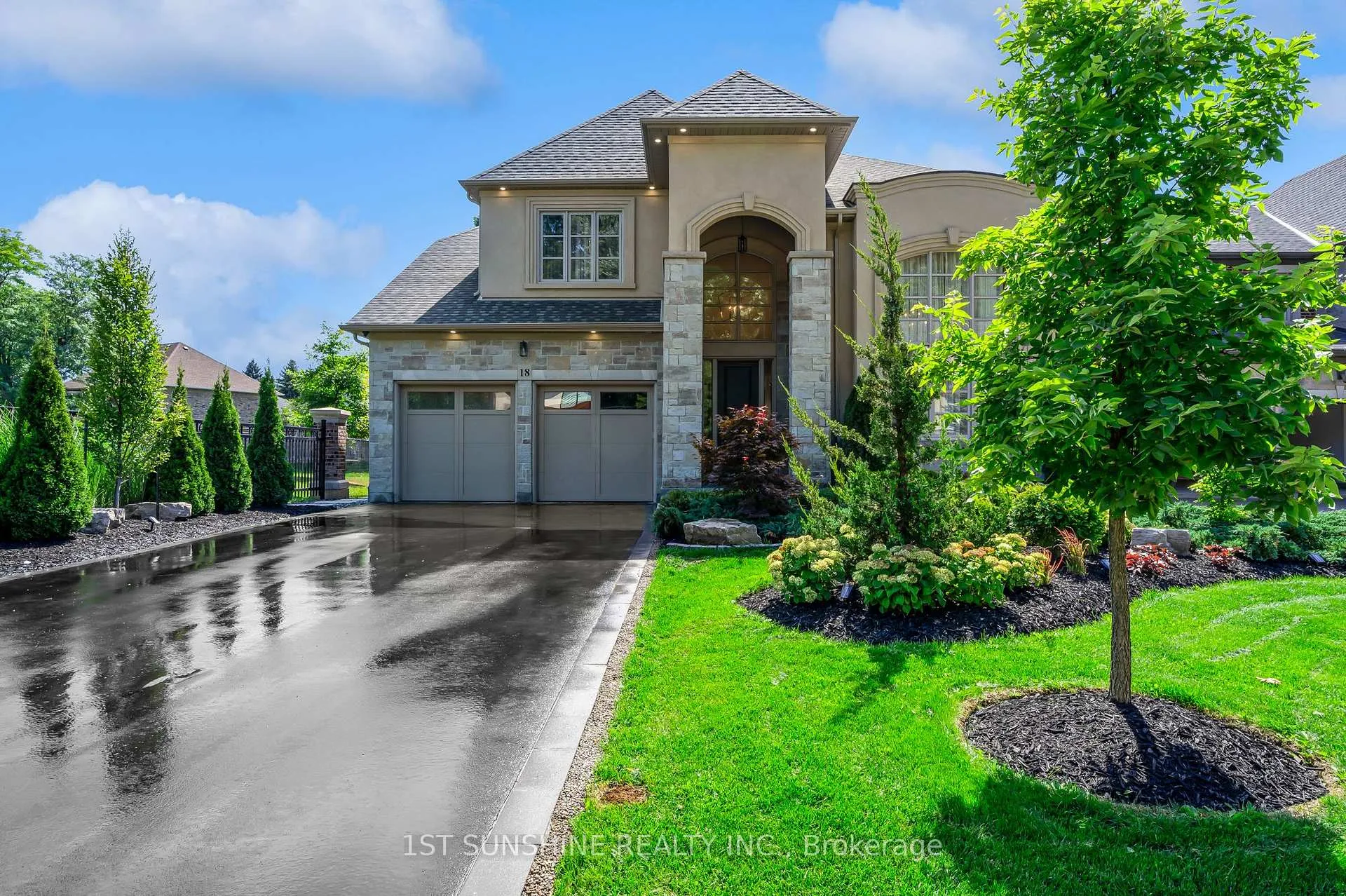 Front of 18 Legacy Lane