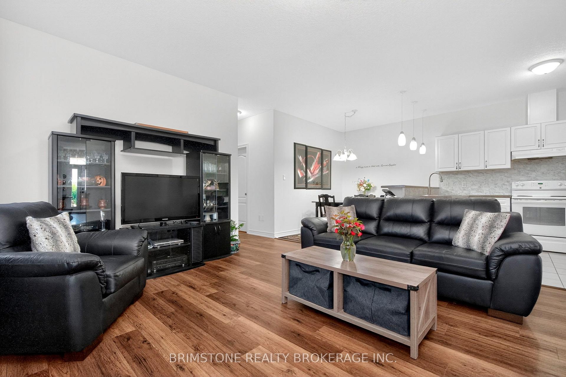 Photo 14 of 116 Banting Crescent, Essa, Angus — HOMEH