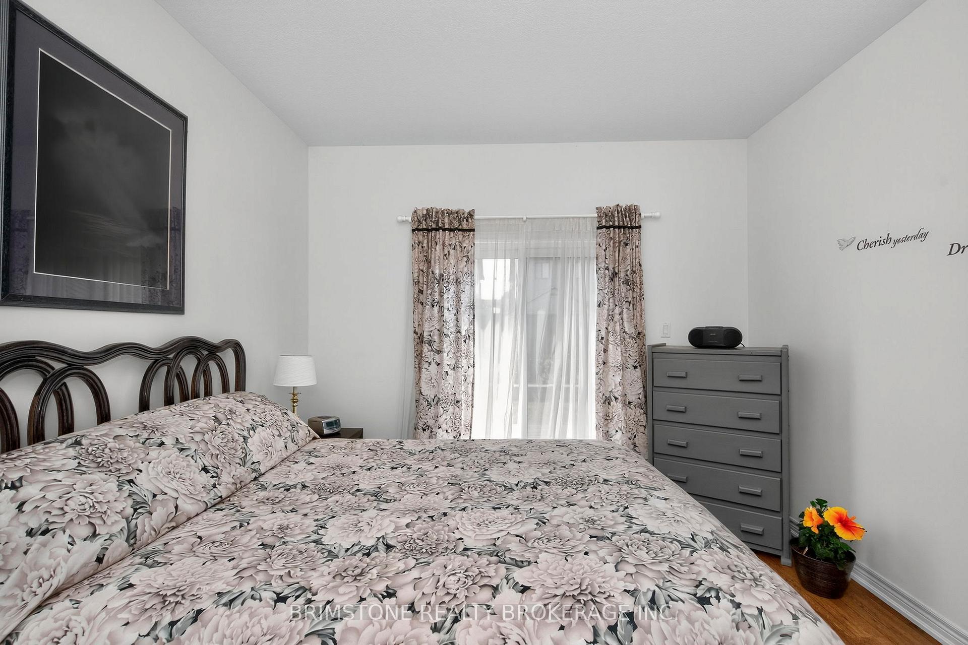 Photo 17 of 116 Banting Crescent, Essa, Angus — HOMEH